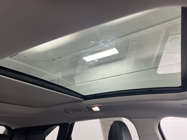 Used 2022 Ford Escape SEL image 26