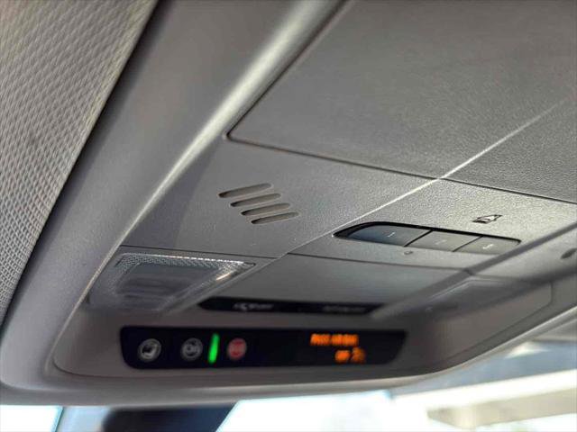 Used 2020 GMC Acadia SLT image 24