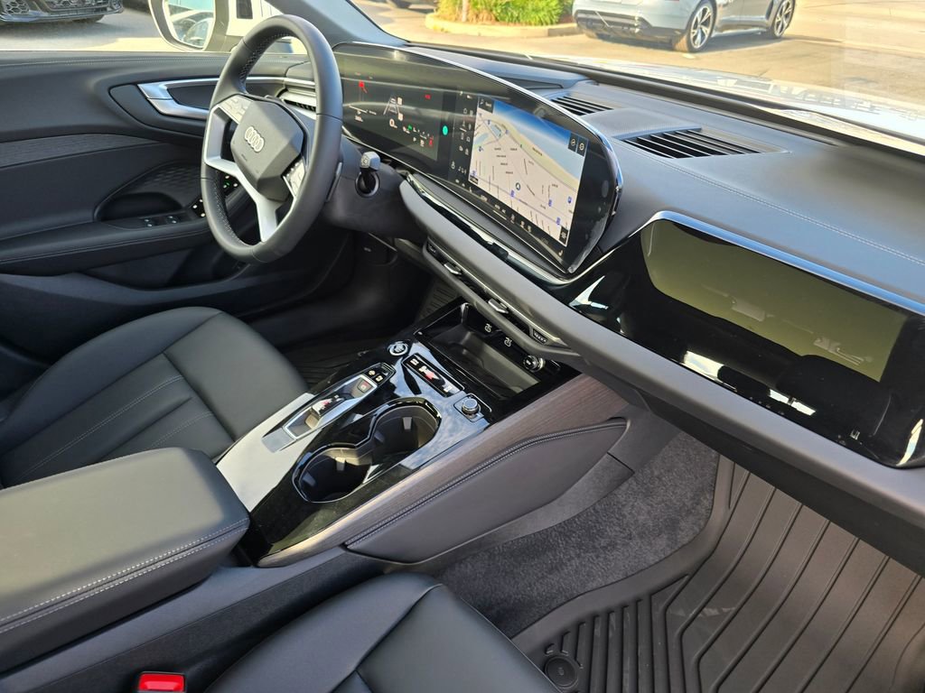 Used 2025 Audi A5 2.0T Premium Plus image 12