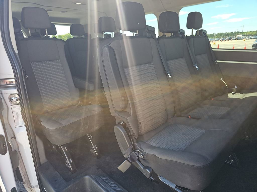 Used 2023 Ford Transit 350 XLT image 13