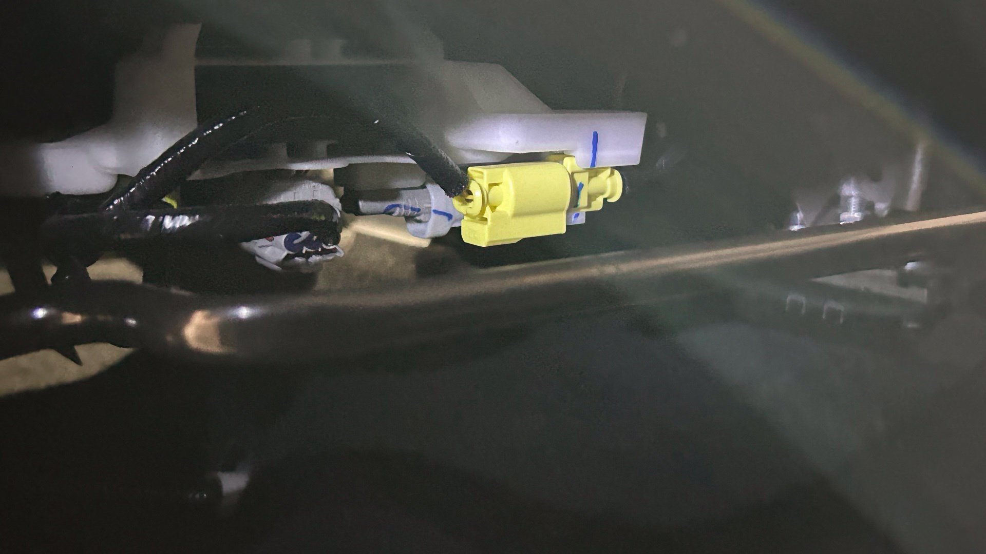 Used 2022 Toyota RAV4 LE AWD/4WD image 48