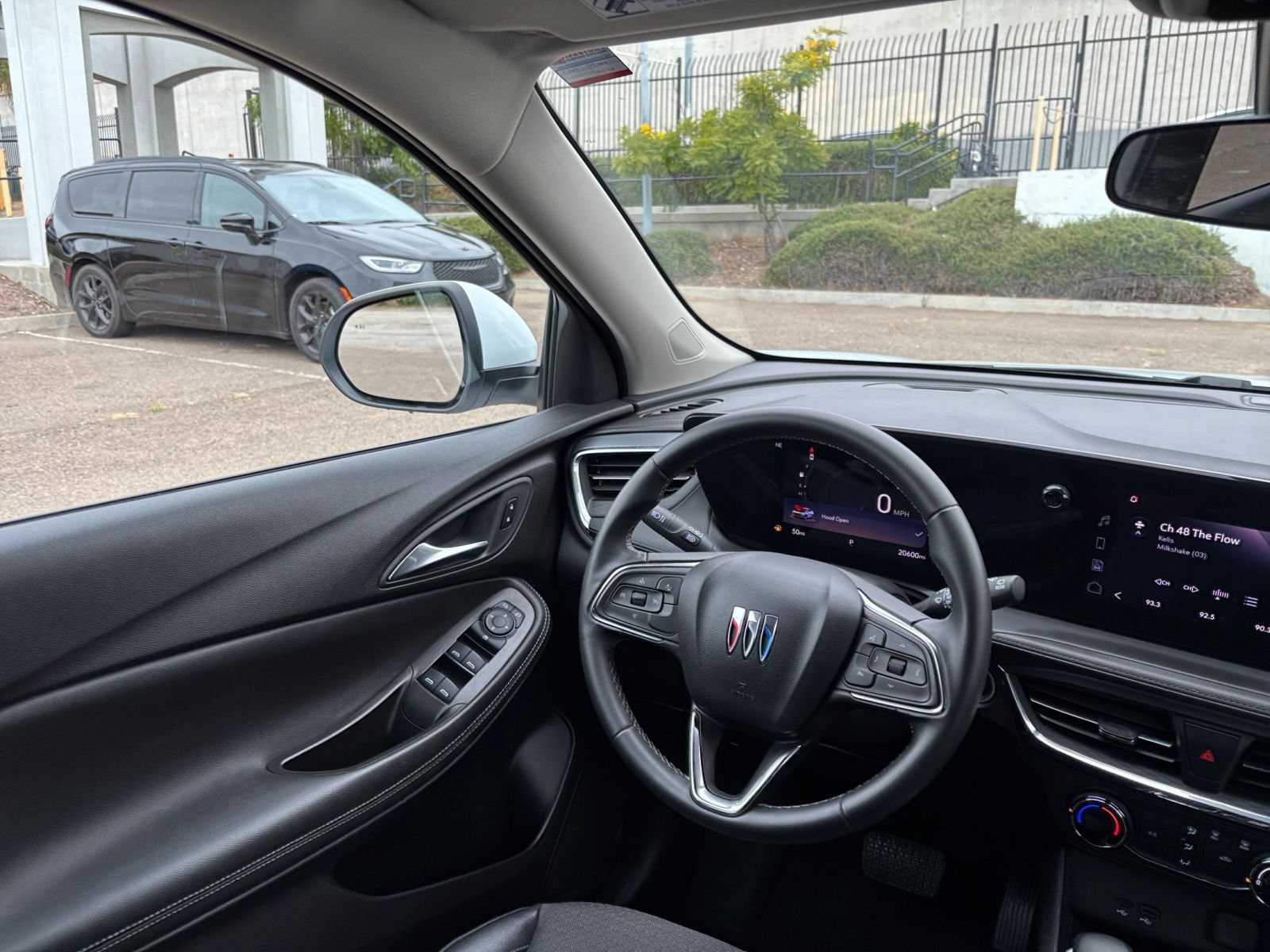 Used 2025 Buick Encore GX Preferred FWD image 33