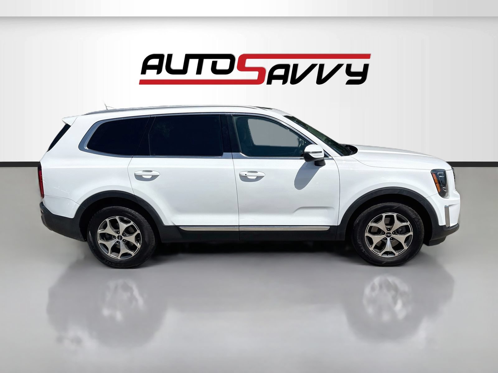 Used 2022 Kia Telluride EX FWD image 8