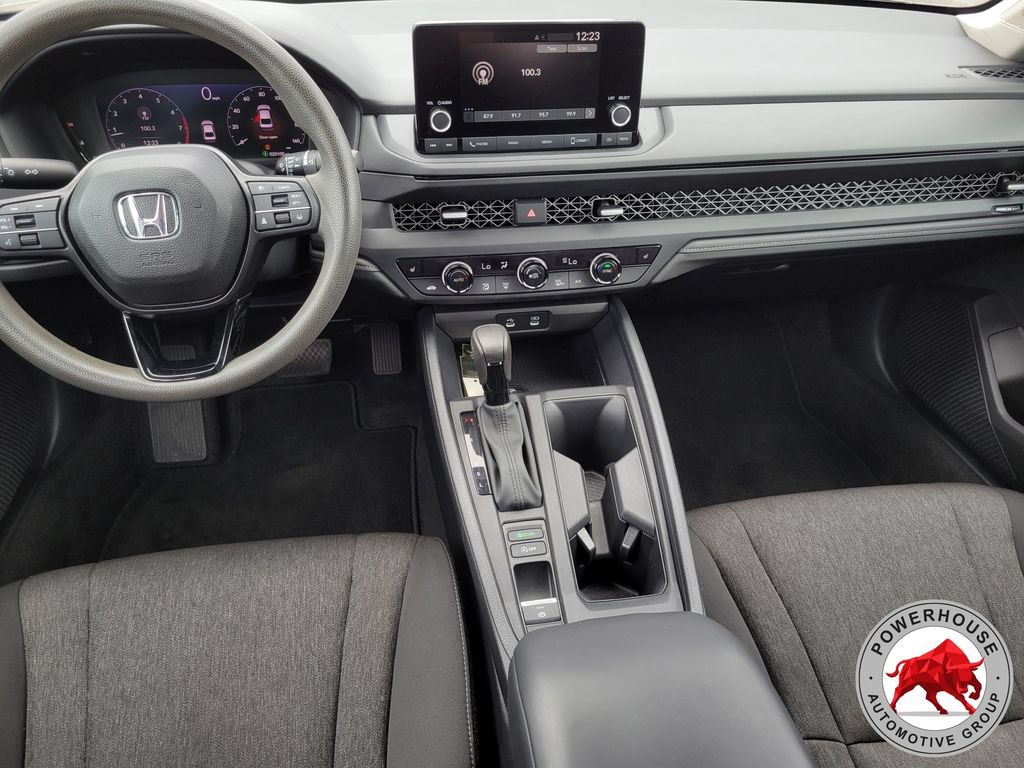 Used 2024 Honda Accord EX image 18