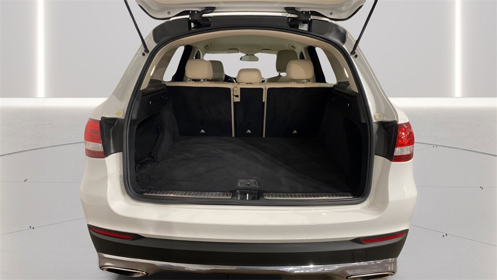 Used 2018 Mercedes-Benz GLC 300 image 5