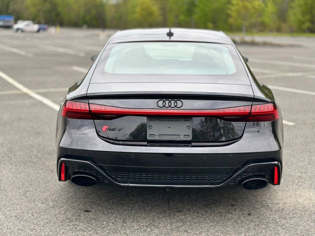 Used 2021 Audi RS 7 Sportback w/ Black Optic Package AWD/4WD image 5