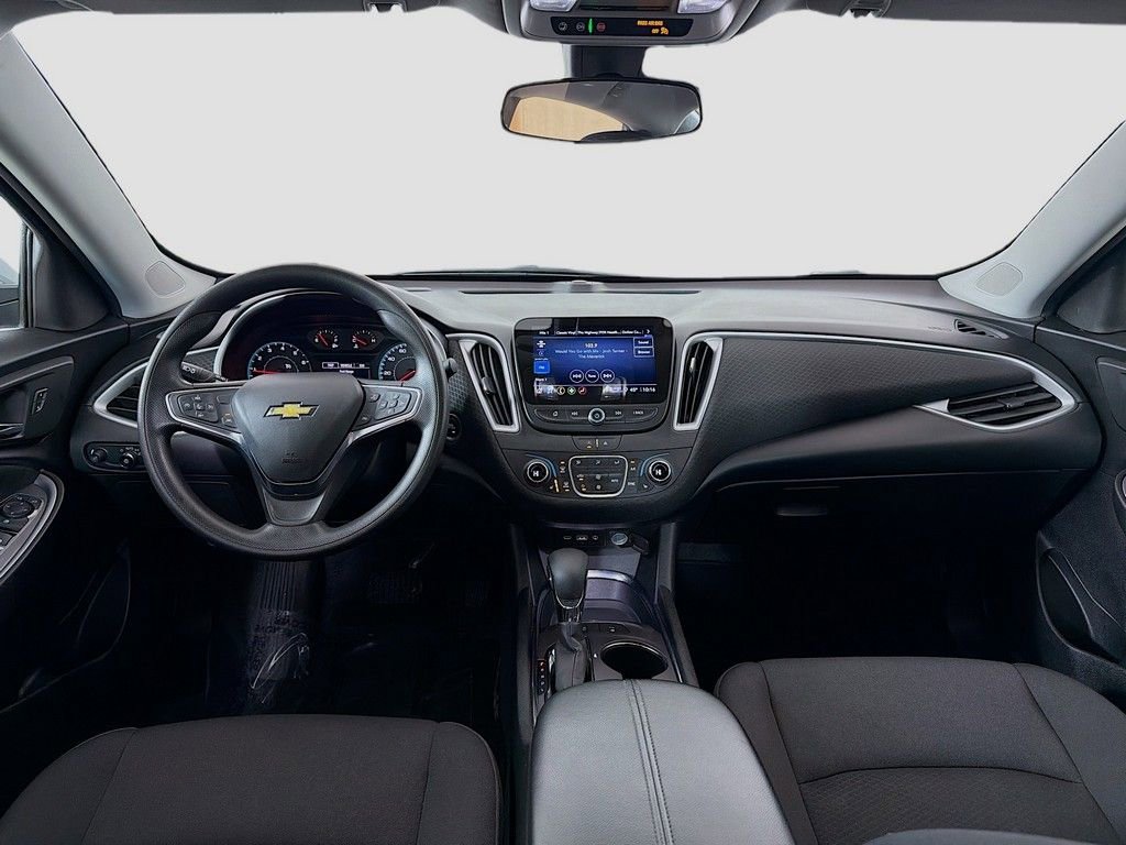 Used 2024 Chevrolet Malibu LT image 23
