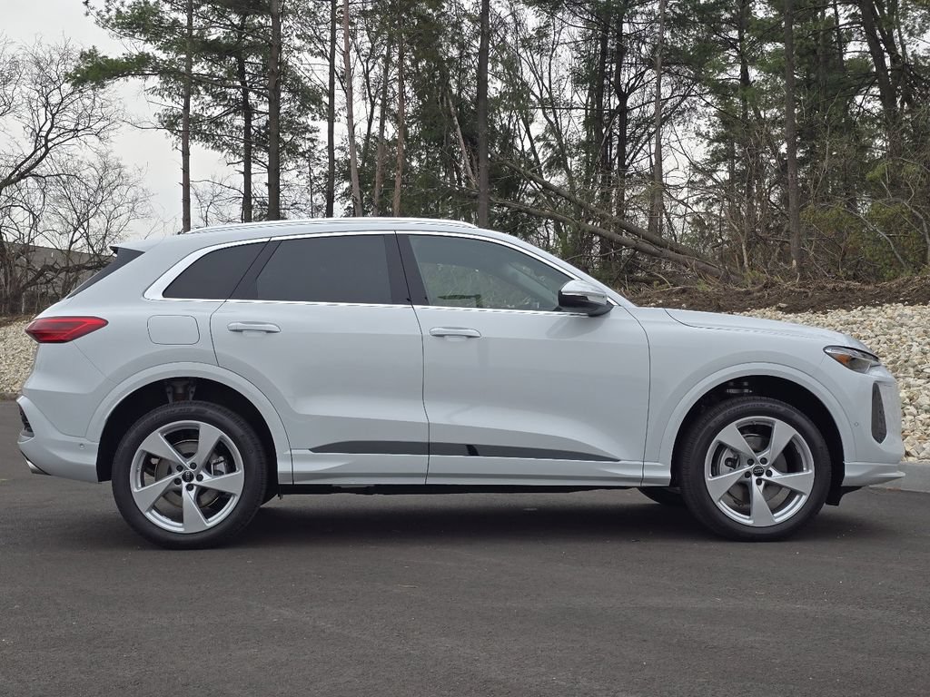 New 2026 Audi Q5 Premium Plus AWD/4WD image 24