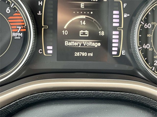 Certified 2016 Jeep Cherokee Latitude w/ Comfort/Convenience Group image 39