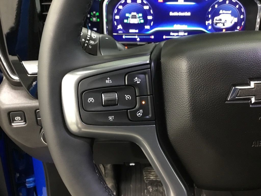 Used 2025 Chevrolet Silverado 1500 LT Trail Boss w/ Convenience Package II image 11