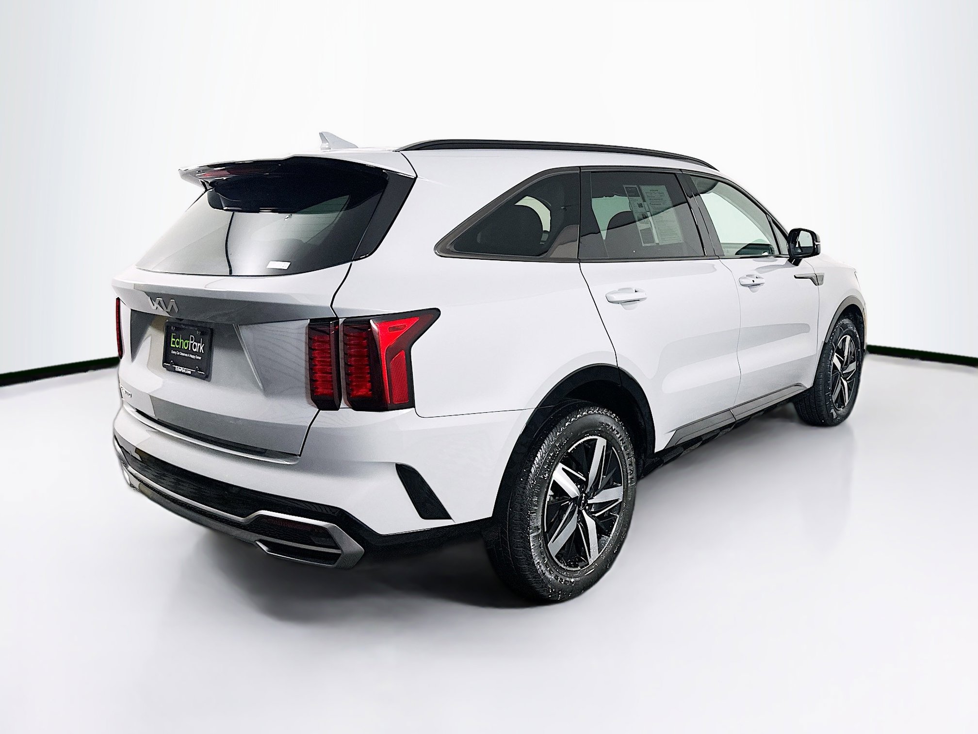 Used 2023 Kia Sorento EX image 9