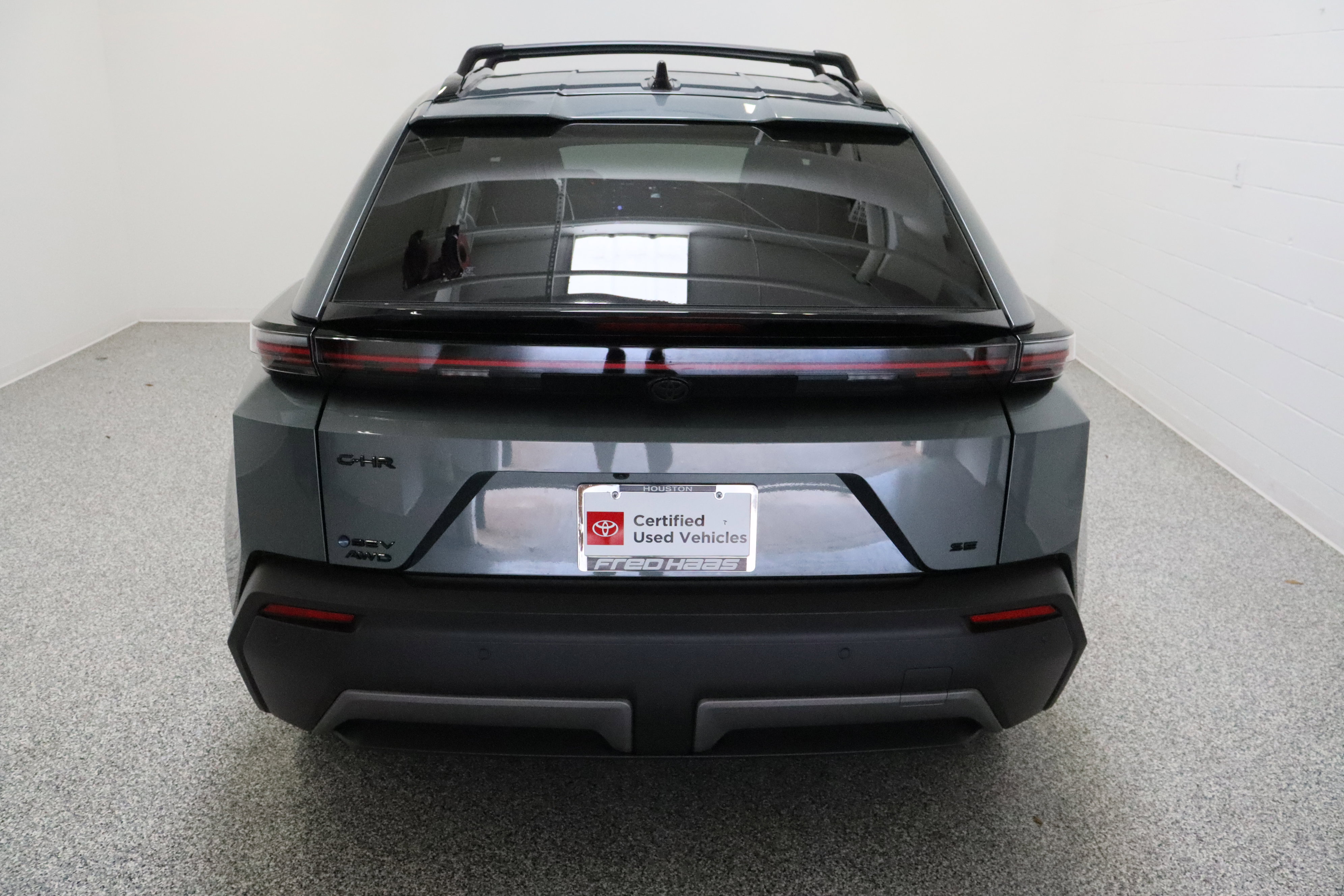 Certified 2026 Toyota C-HR AWD/4WD image 8