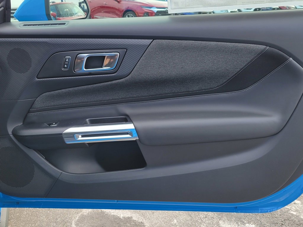 New 2025 Ford Mustang GT image 28
