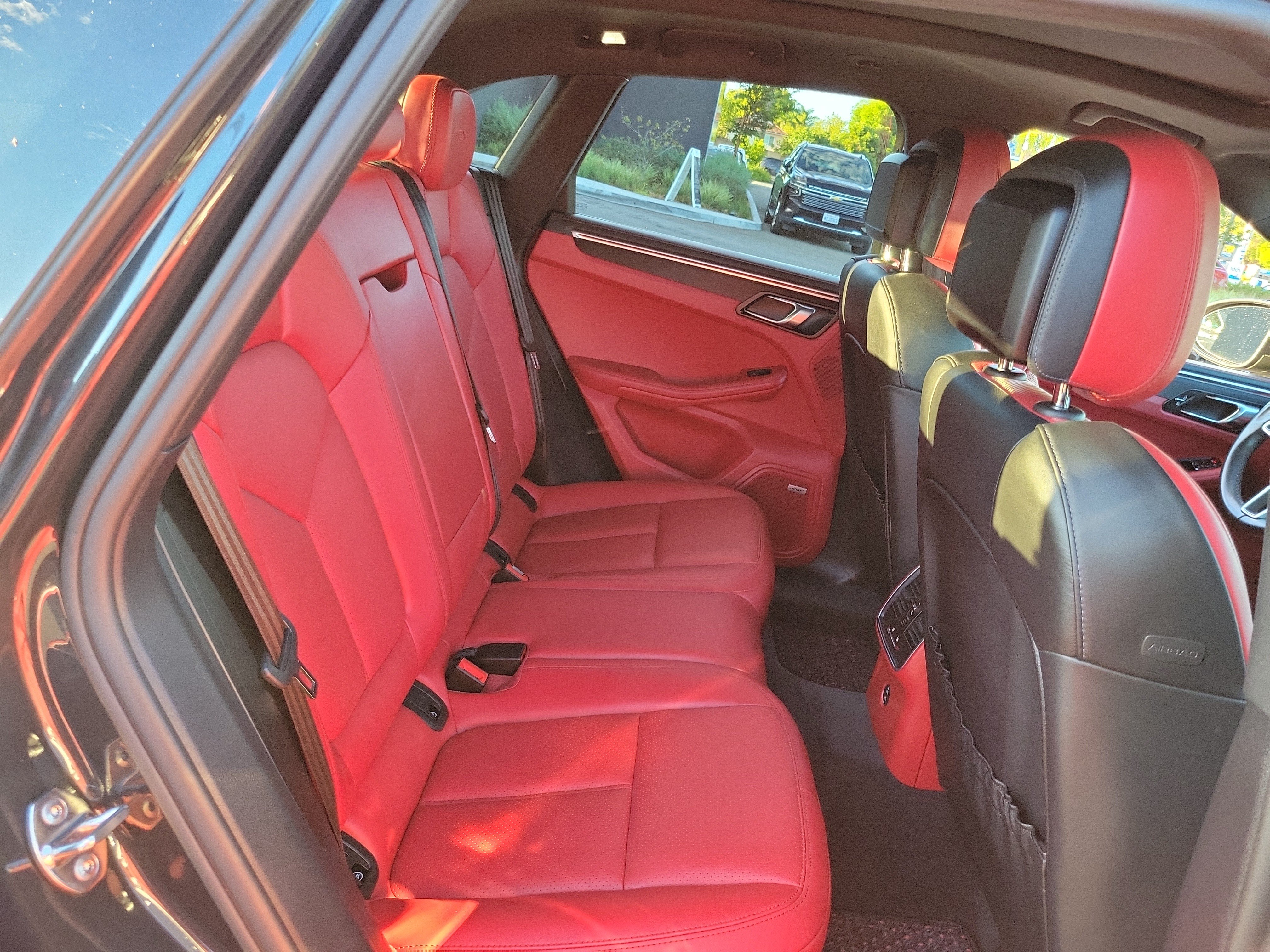 Used 2021 Porsche Macan GTS AWD/4WD image 21