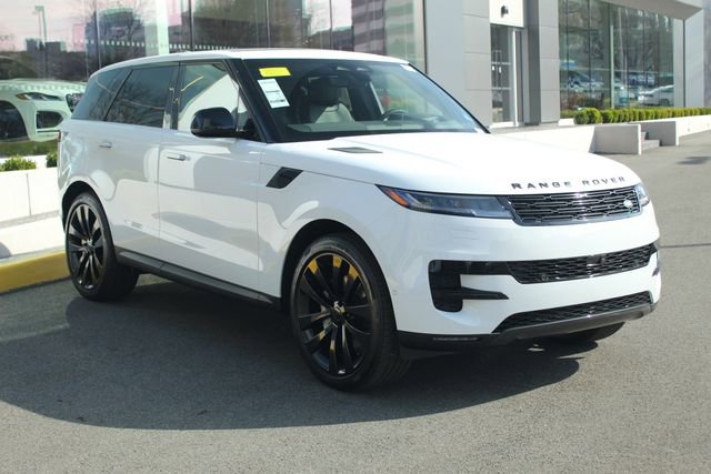 New 2026 Land Rover Range Rover Sport SE image 10