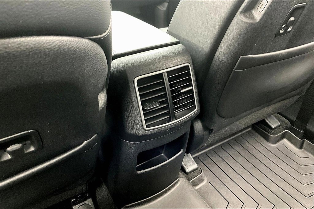 Used 2024 Kia Sportage EX image 33