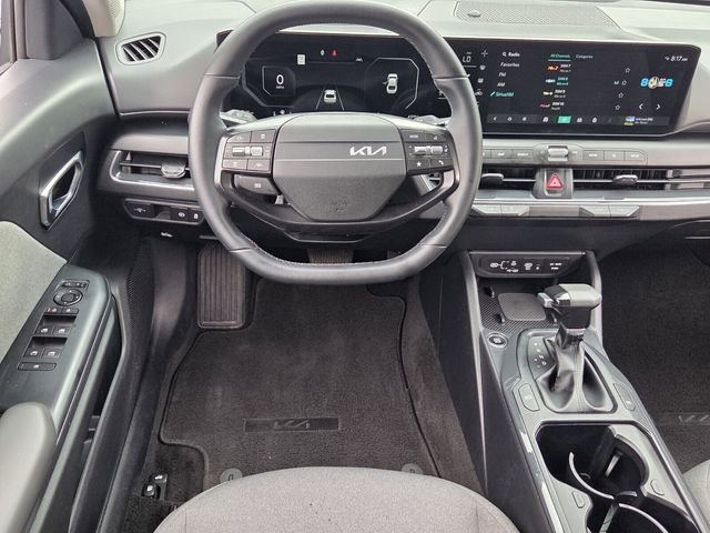 Used 2025 Kia K4 EX FWD image 11