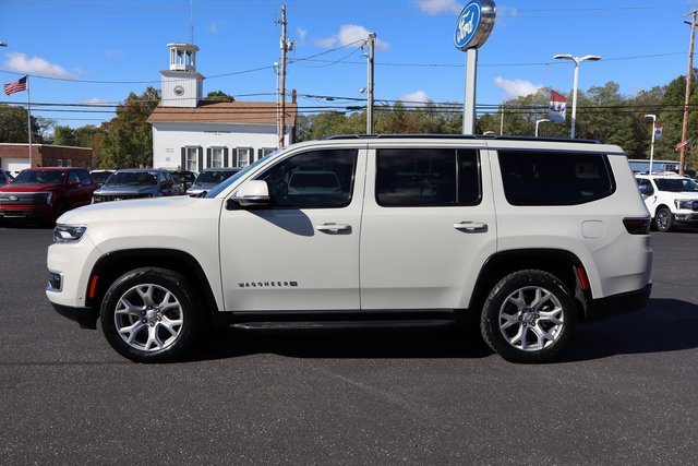 Used 2022 Jeep Wagoneer Series II image 16