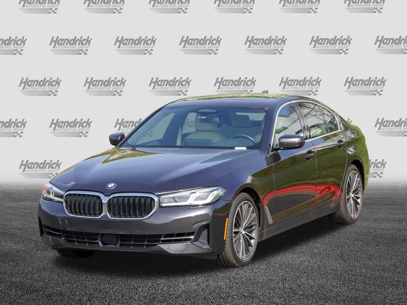 Used 2021 BMW 540i w/ Premium Package image 5