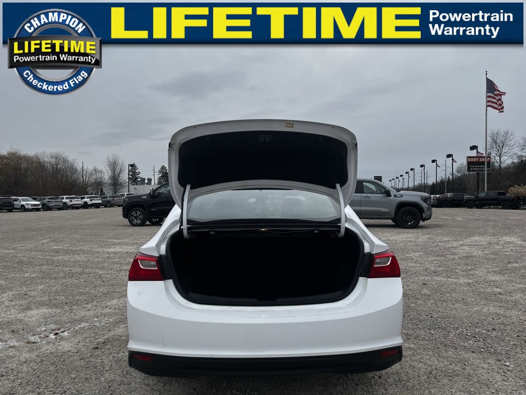 Used 2023 Chevrolet Malibu LT image 10