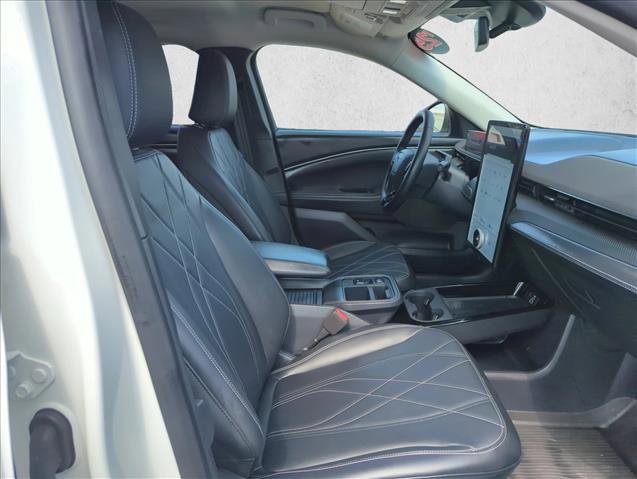 Certified 2025 Ford Mustang Mach-E Select w/ Interior Protection Package image 21