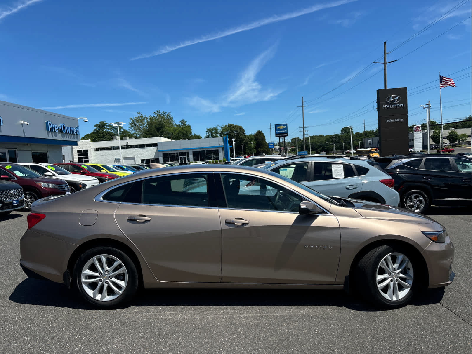 Certified 2018 Chevrolet Malibu LT FWD image 4
