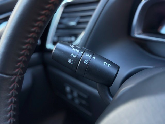 Used 2014 MAZDA MAZDA3 s Grand Touring FWD image 25