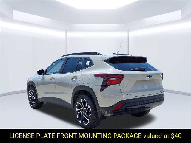 New 2026 Chevrolet Trax RS w/ Driver Confidence Package FWD image 6