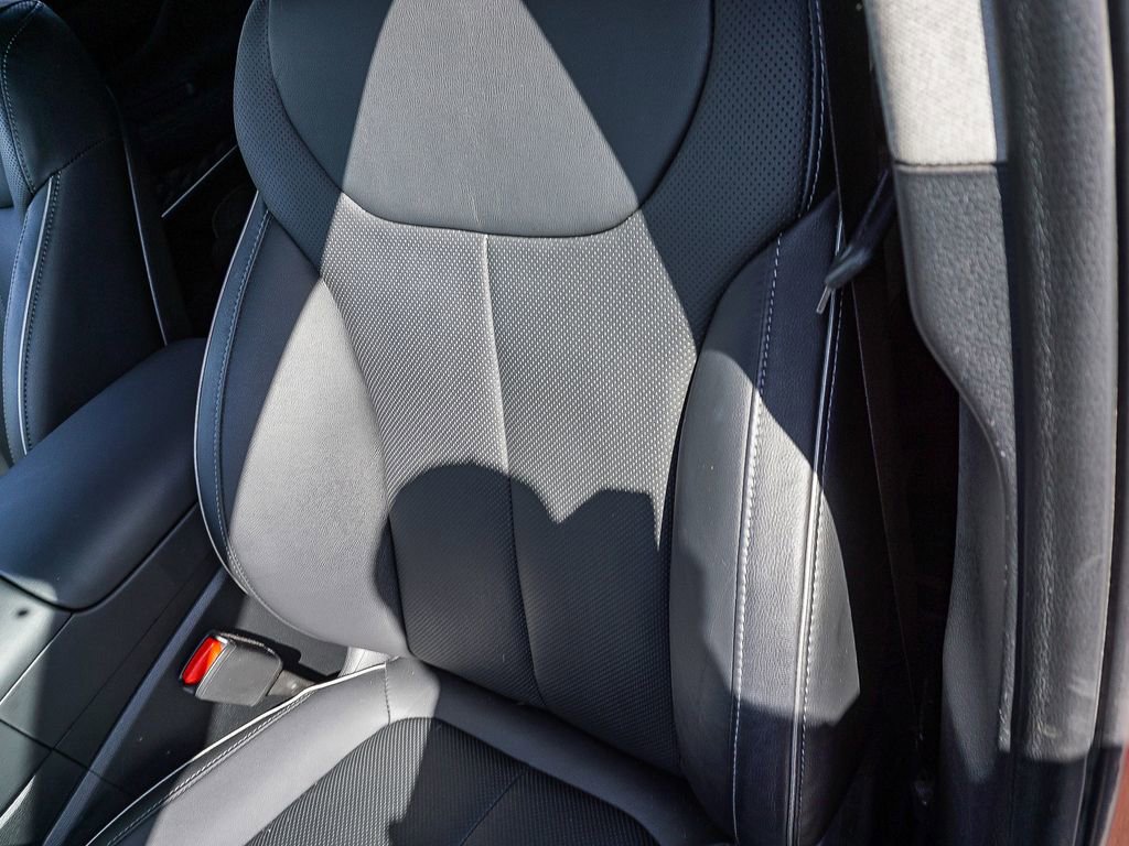 Used 2023 Hyundai Santa Fe Limited w/ Cargo Package image 20