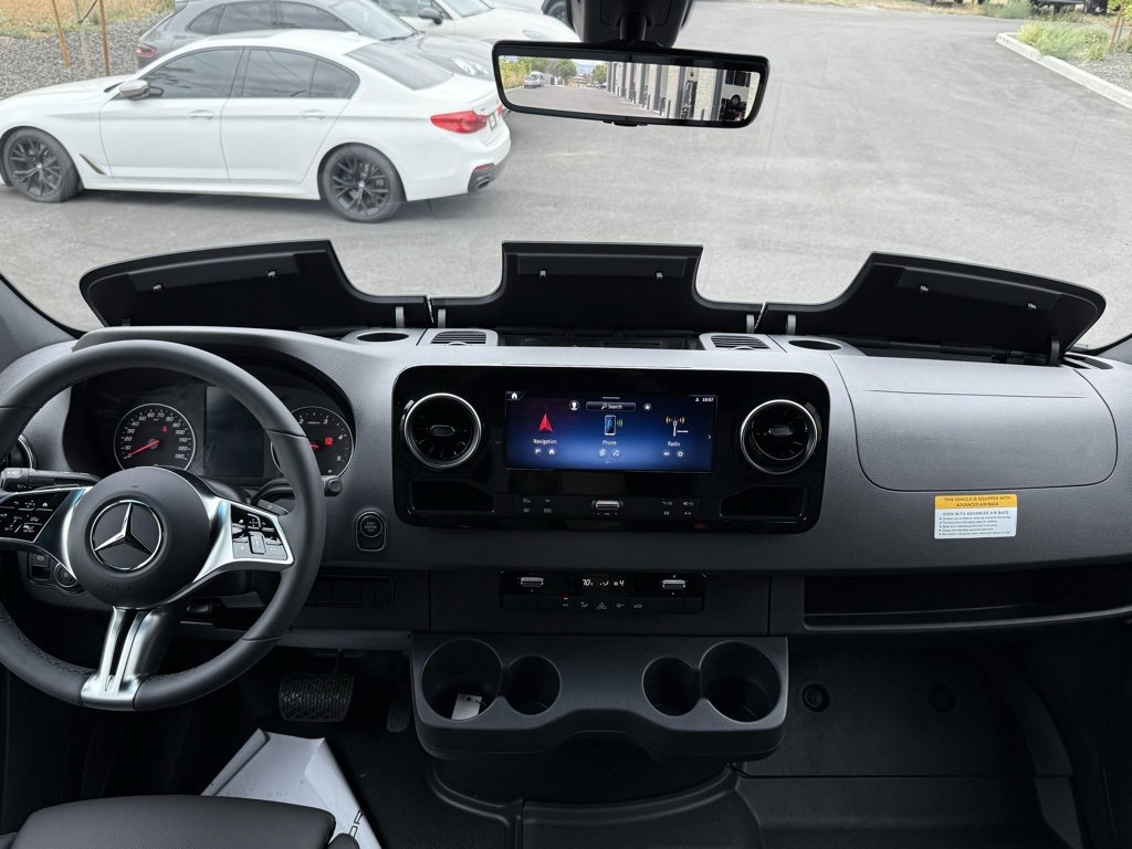 New 2025 Mercedes-Benz Sprinter 2500 image 37