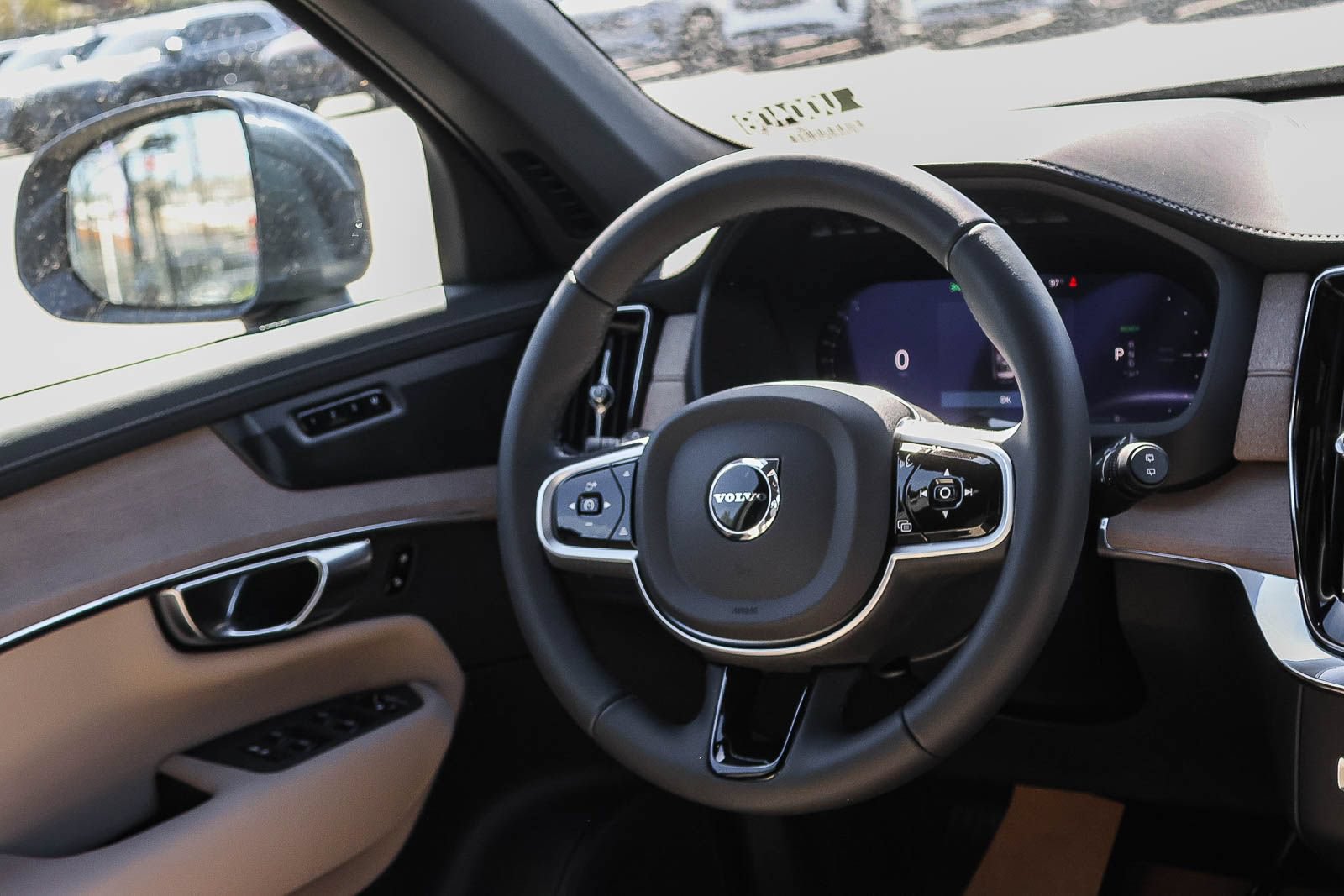 New 2026 Volvo XC90 T8 Plus w/ Protection Package Premier AWD/4WD image 24