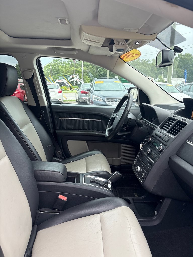 Used 2009 Dodge Journey R/T w/ Entertainment Group #2 AWD/4WD image 16