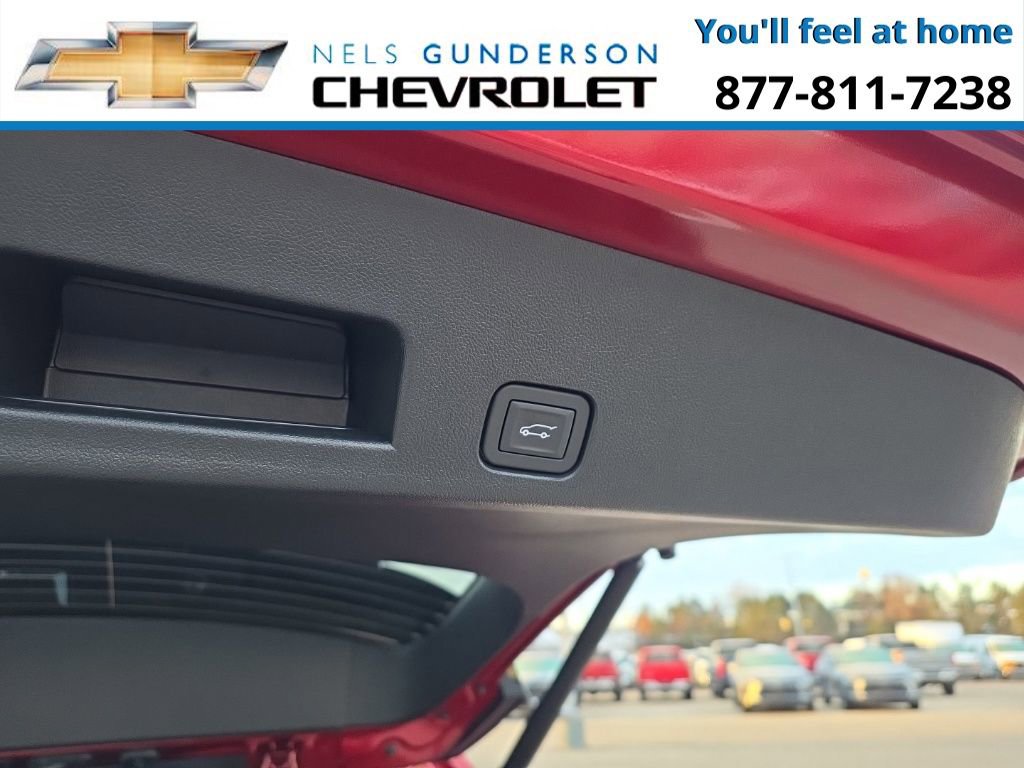 New 2026 Chevrolet Traverse RS image 17