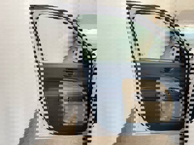 New 2025 Ford Maverick Lariat w/ 4K Tow Package image 14