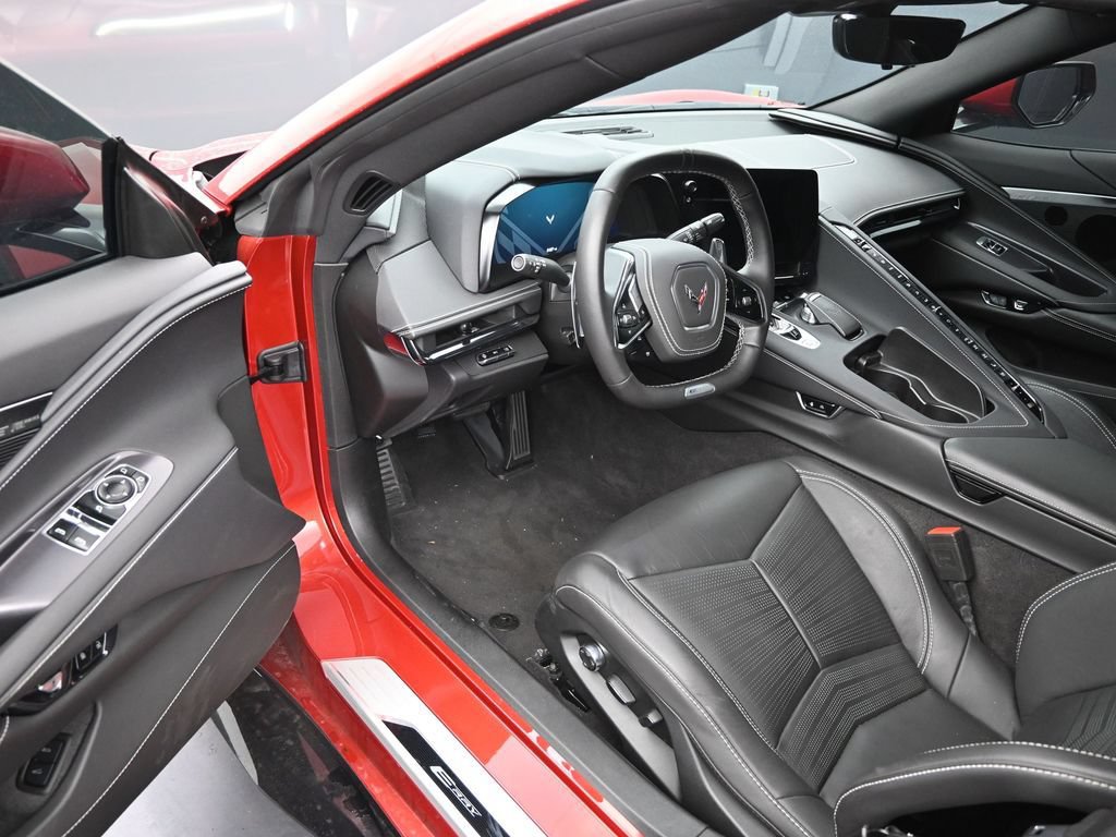 Used 2025 Chevrolet Corvette E-Ray w/ Stealth Interior Trim Package AWD/4WD image 10
