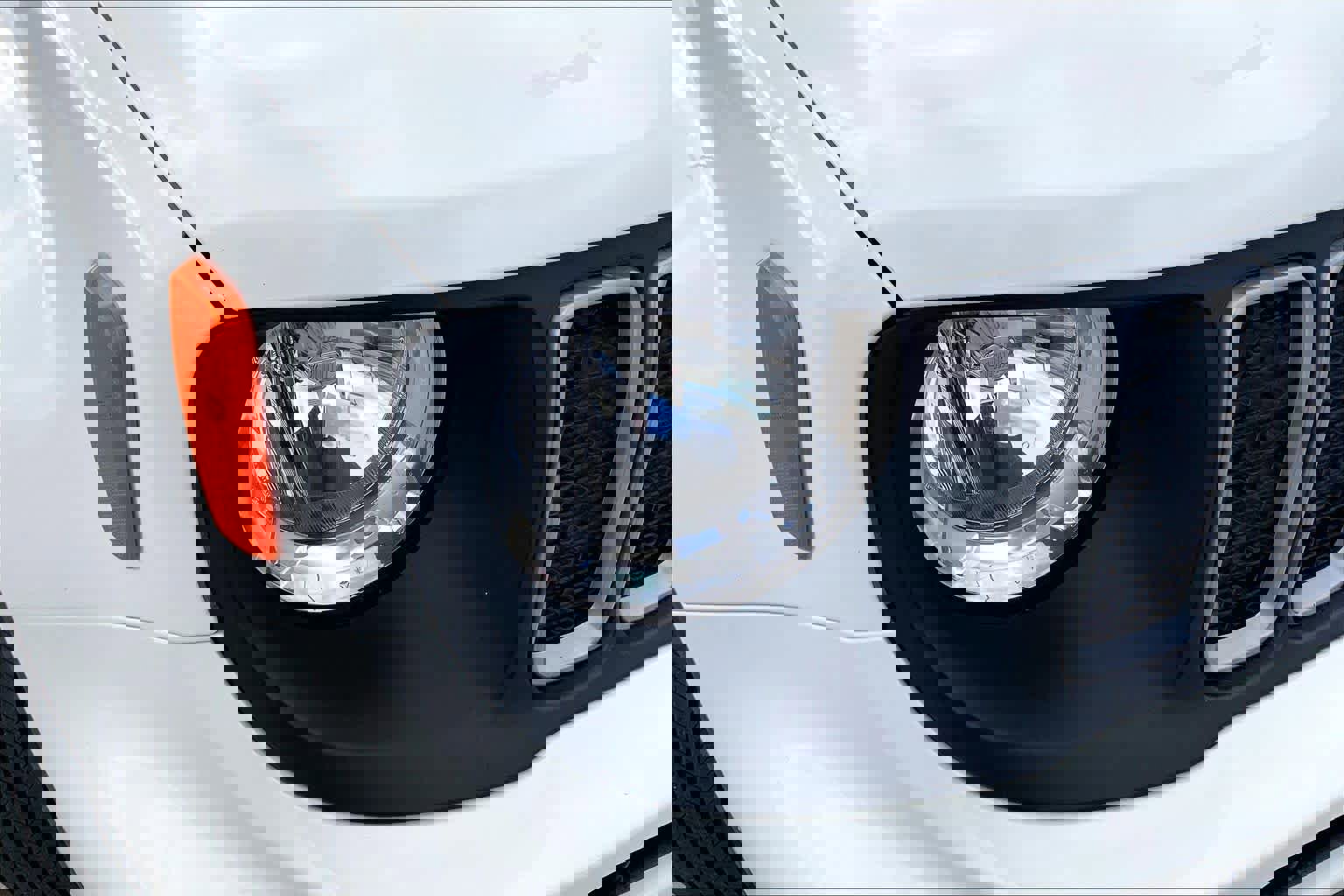 Used 2023 Jeep Renegade Latitude image 25