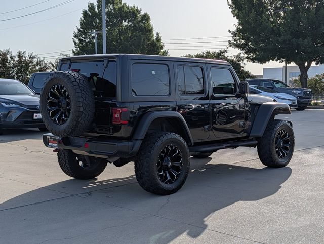 Used 2018 Jeep Wrangler Unlimited Rubicon w/ LED Lighting Group AWD/4WD image 6