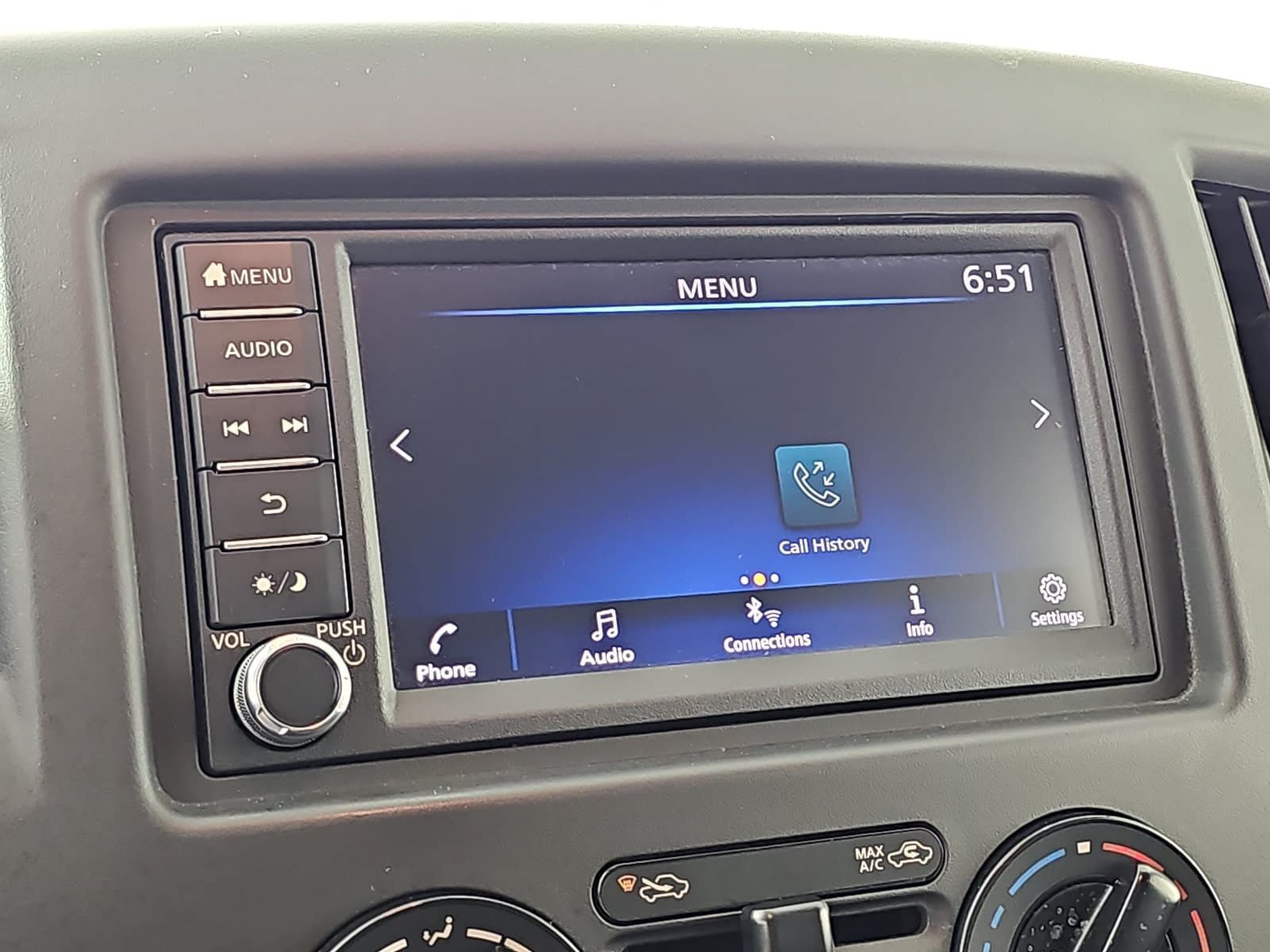 Used 2020 Nissan NV200 SV FWD image 18