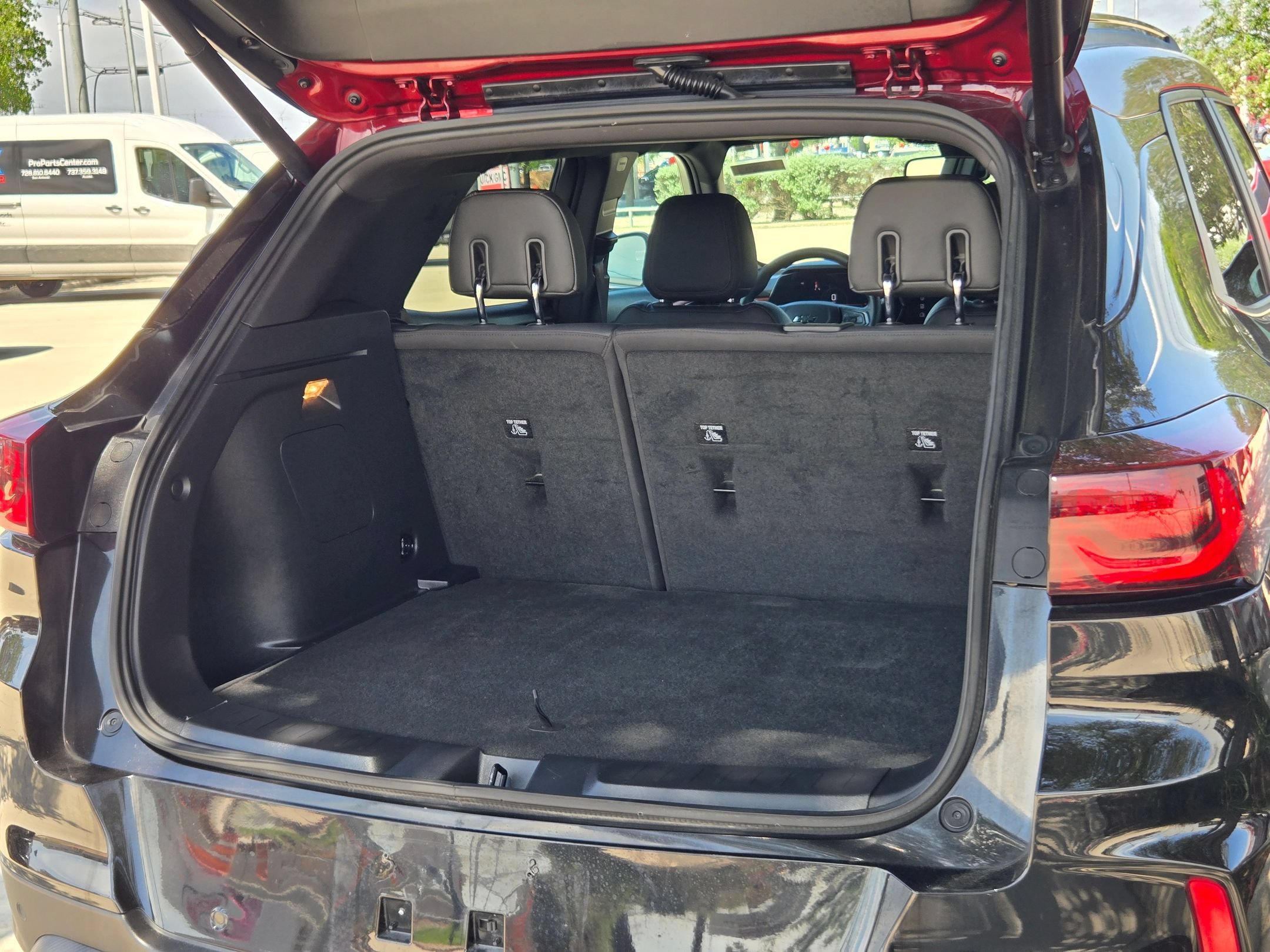 Certified 2025 Chevrolet TrailBlazer RS w/ Convenience Package FWD image 25