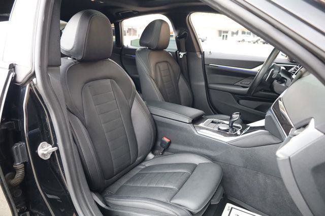 Used 2023 BMW M440i Gran Coupe RWD image 25