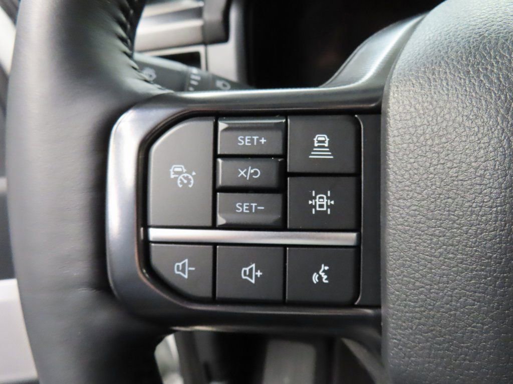 Used 2025 Ford F150 Platinum image 47