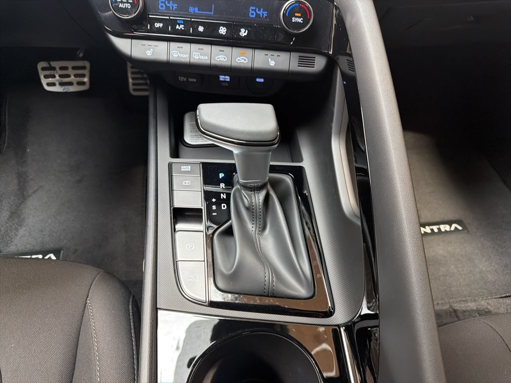 New 2026 Hyundai Elantra SEL Sport Premium FWD image 21
