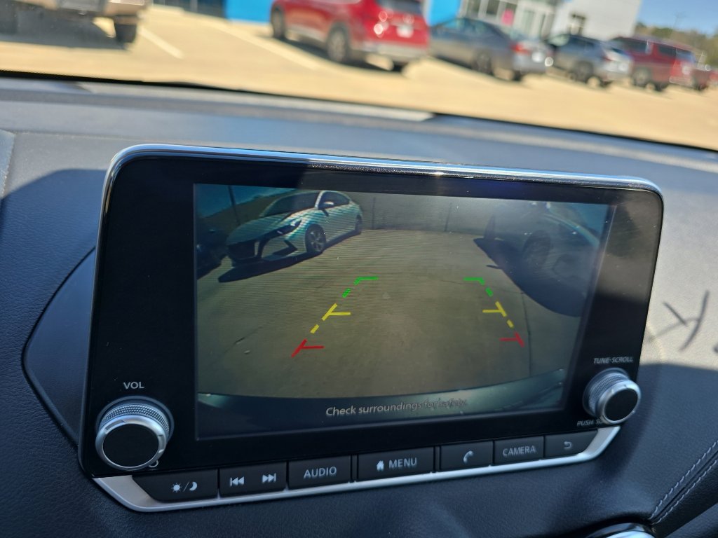 Used 2023 Nissan Sentra SV w/ All-Weather Package image 23