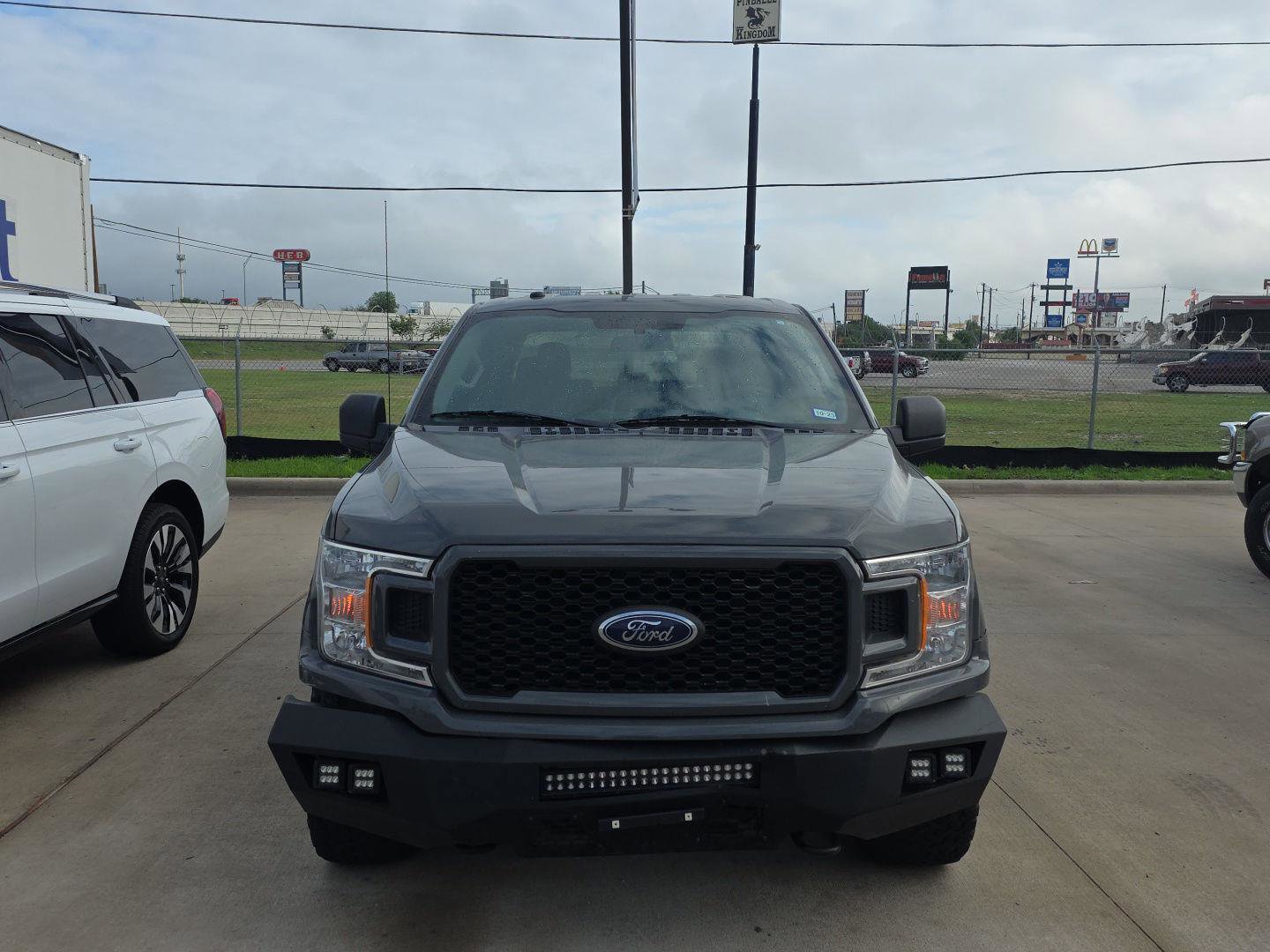 Used 2018 Ford F150 XL w/ Equipment Group 101A Mid image 3