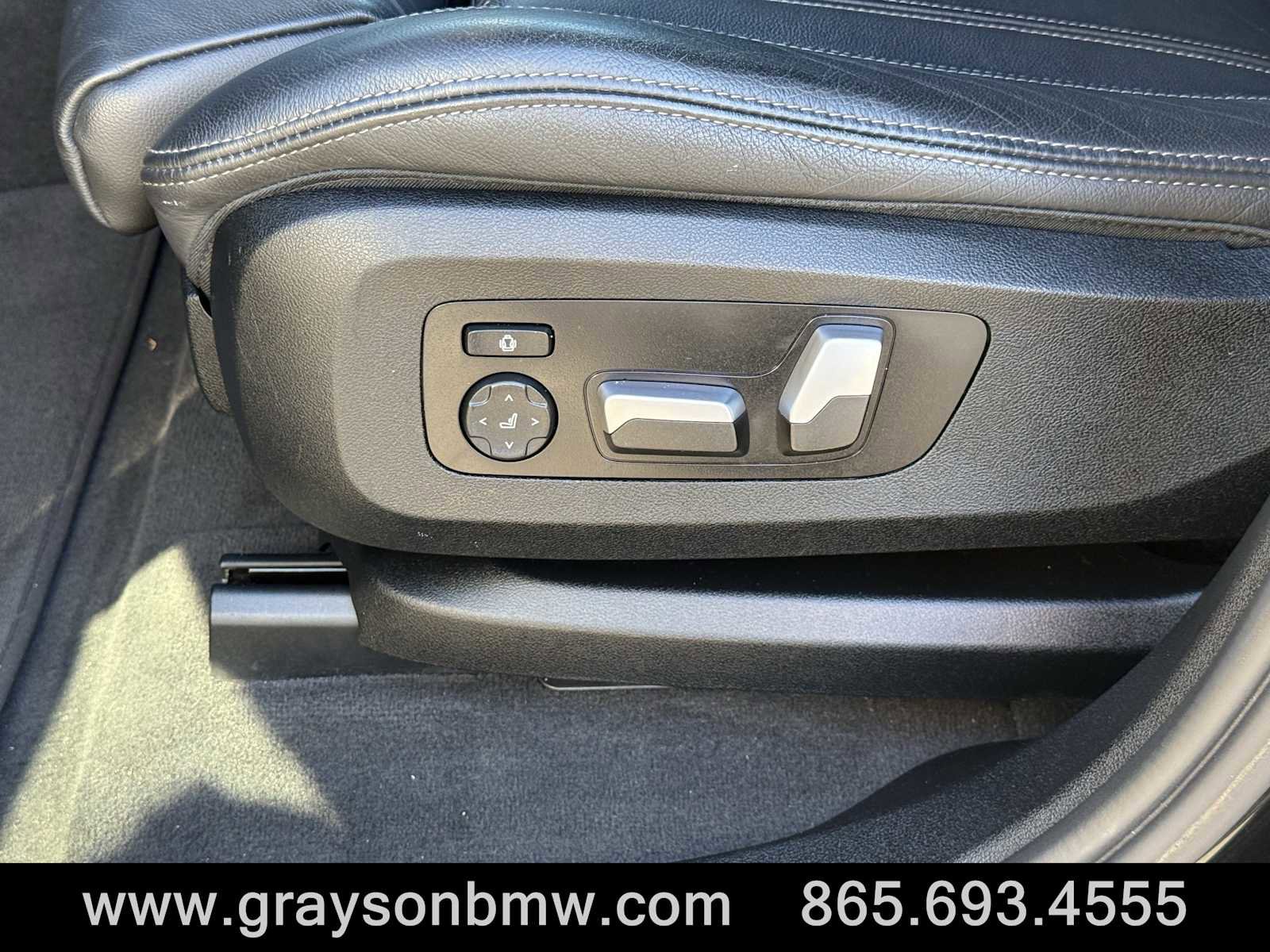 Used 2022 BMW X6 xDrive40i image 2