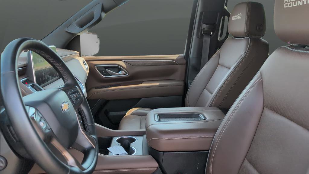 Used 2023 Chevrolet Suburban High Country w/ Max Trailering Package AWD/4WD image 10