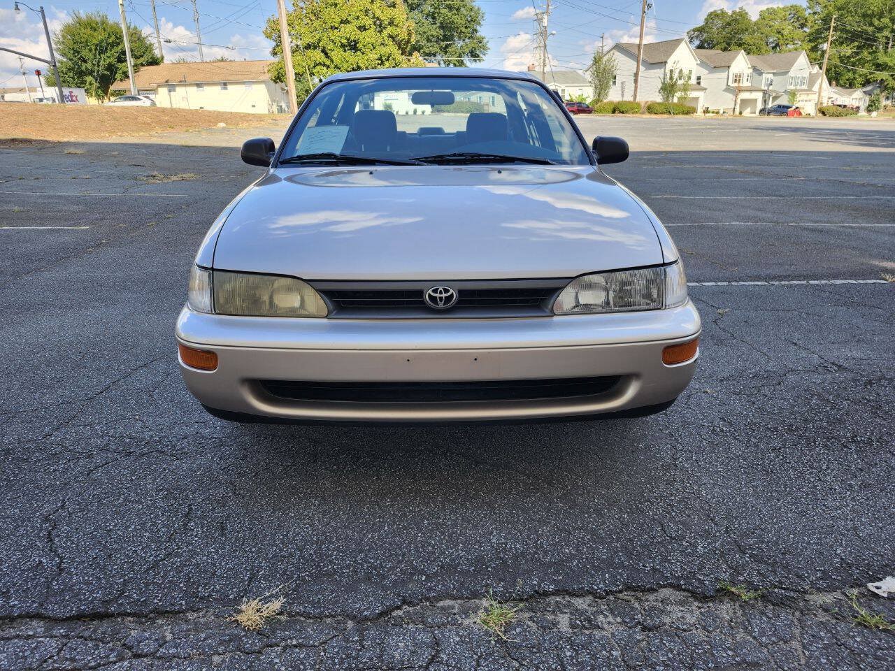 Used 1995 Toyota Corolla DX FWD image 2