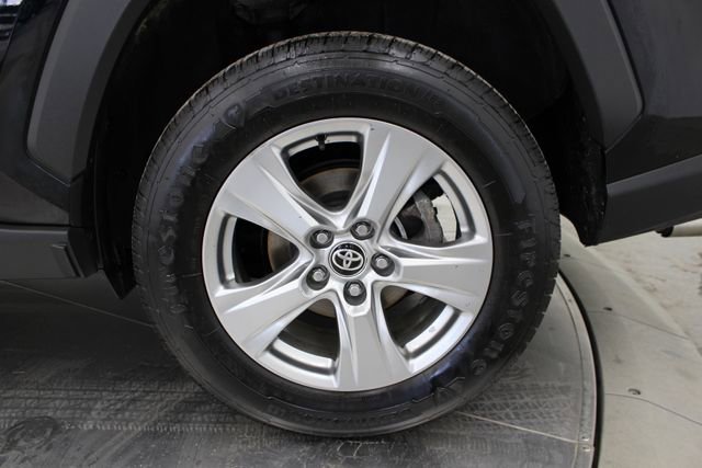 Used 2024 Toyota RAV4 XLE image 36