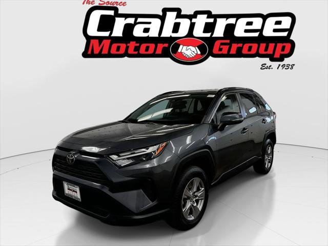 Certified 2022 Toyota RAV4 XLE AWD/4WD image 1