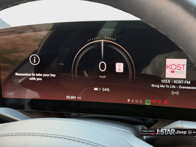Used 2022 Lucid Air Grand Touring AWD/4WD image 28